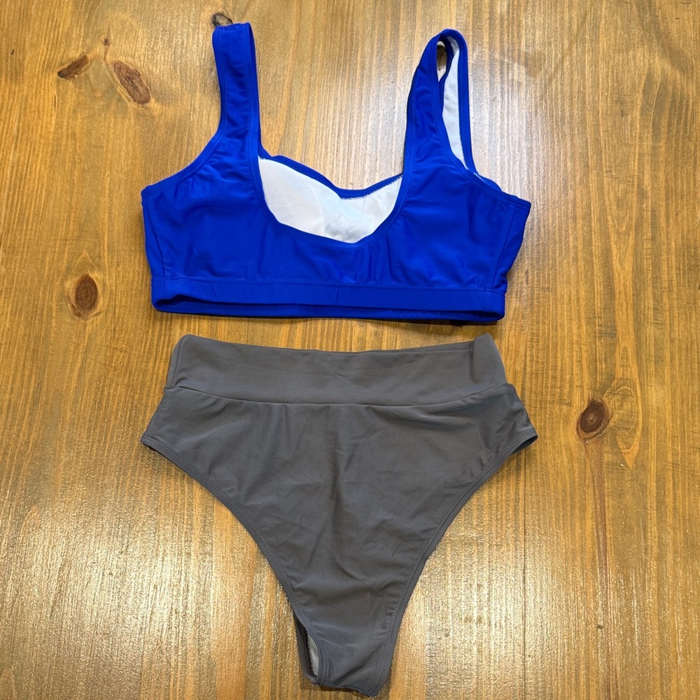 classic gray & royal blue sleek women’s 2 piece scoop neck bikini set - NWOT - Picture 2 of 7